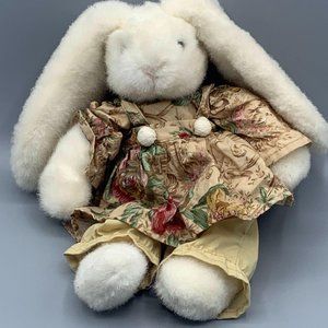 Russ Plush Bunny Gardenia 11″ White Rabbit